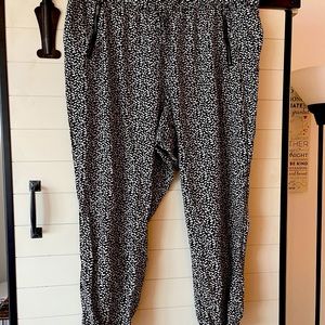 Gap Drawstring Flowy pants XXL